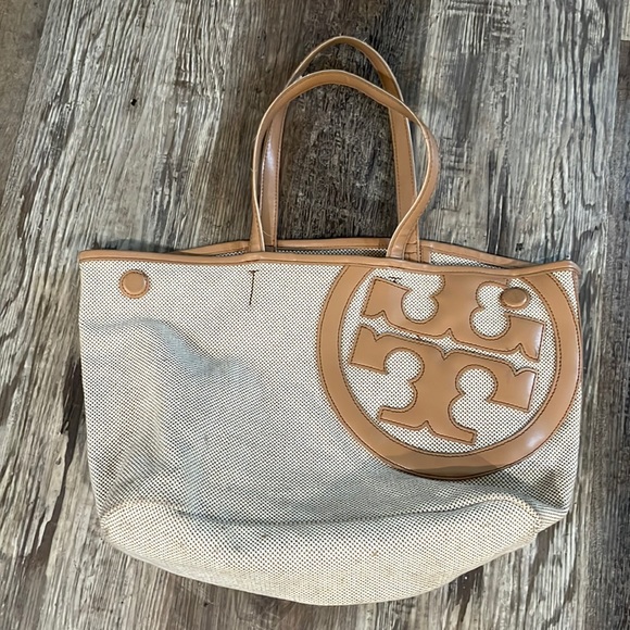 Tory Burch - Picture 1 of 4